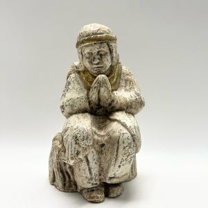 La Scala - Molded Paper Mache Clay Tabletop Decor.